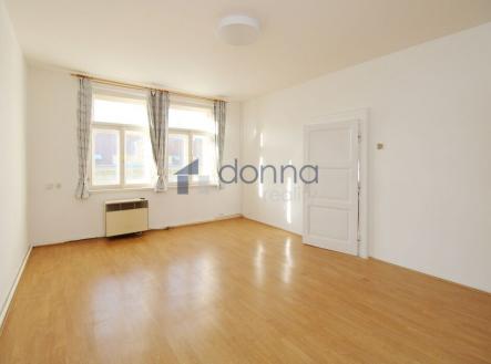 Pronájem bytu, 3+kk, 70 m²