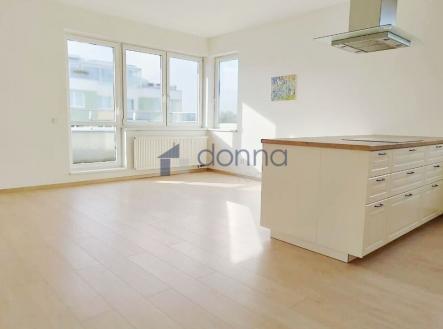 Pronájem bytu, 3+kk, 97 m²