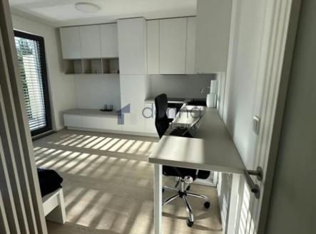 Pronájem bytu, 1+kk, 37 m²