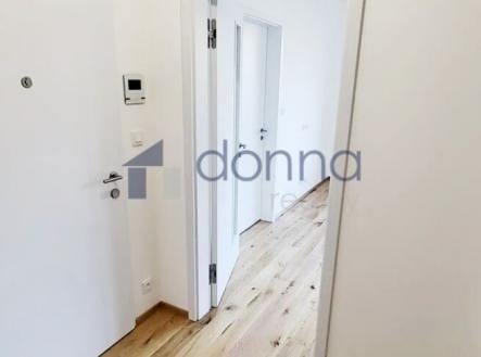 Pronájem bytu, 2+kk, 40 m²