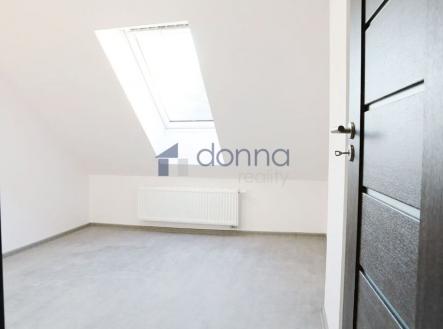 Pronájem bytu, 4+1, 90 m²