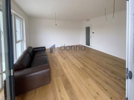 Pronájem bytu, 1+kk, 49 m²