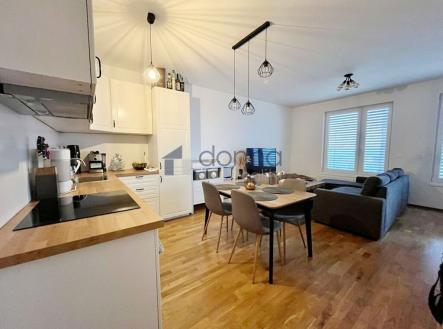 Pronájem bytu, 2+kk, 63 m²