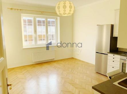 Pronájem bytu, 2+kk, 46 m²