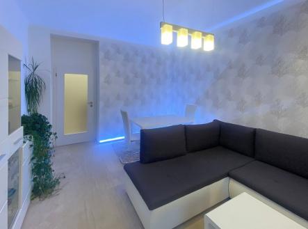 Prodej bytu, 2+kk, 64 m²