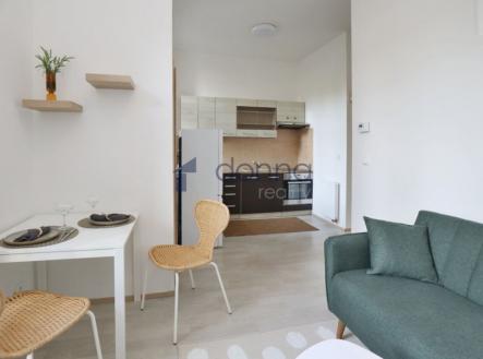 Pronájem bytu, 2+kk, 38 m²