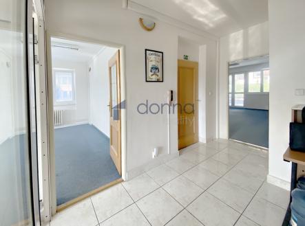 Pronájem - kanceláře, 48 m²