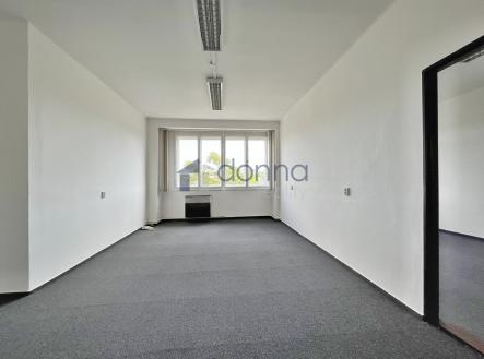 Pronájem kanceláře, 60 m²