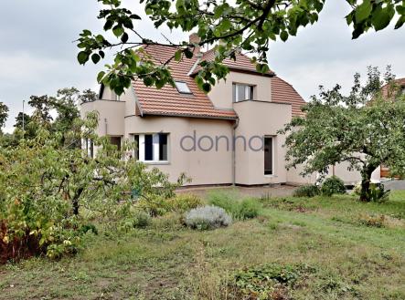 Prodej - dům/vila, 215 m²