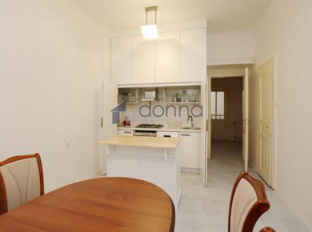 Pronájem bytu, 3+kk, 79 m²