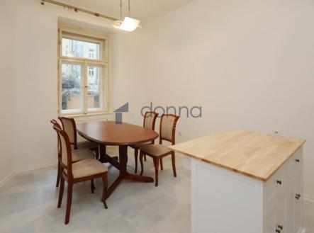 Pronájem bytu, 3+kk, 79 m²