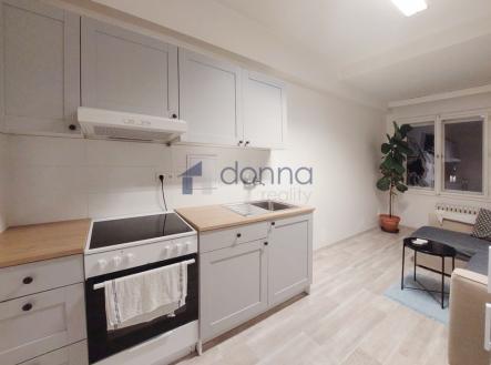 Pronájem bytu, 2+kk, 62 m²