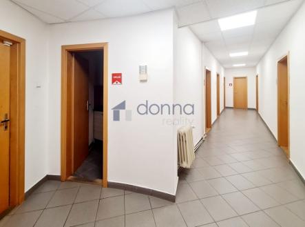 Pronájem kanceláře, 34 m²