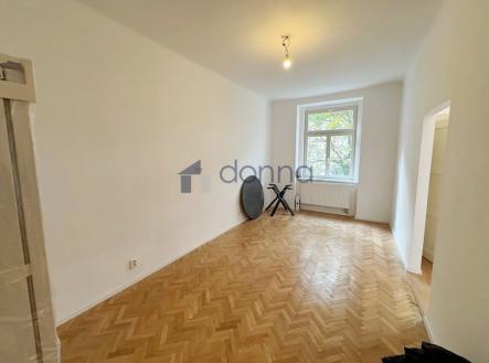 Pronájem bytu, 2+kk, 43 m²