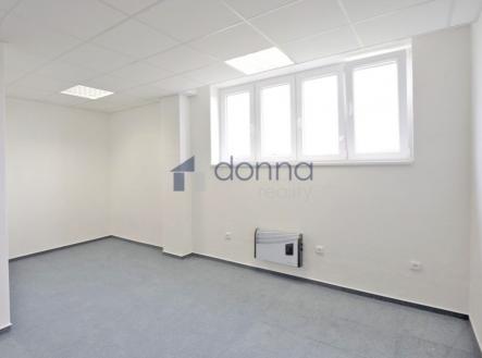 Pronájem kanceláře, 23 m²