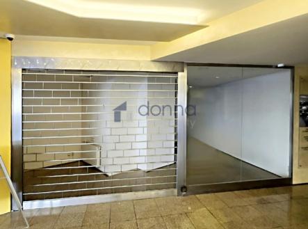 Pronájem obchodní prostor, 32 m²