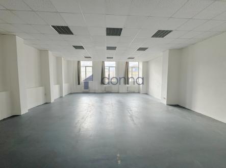 Pronájem kanceláře, 81 m²