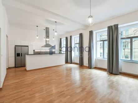 Pronájem bytu, 3+kk, 118 m²