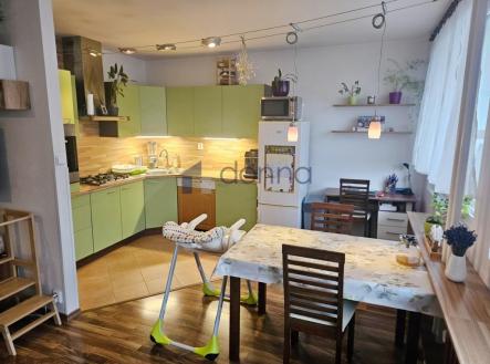 Pronájem bytu, 3+kk, 70 m²