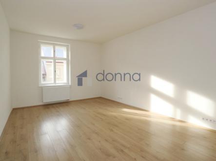 Pronájem bytu, 2+kk, 62 m²