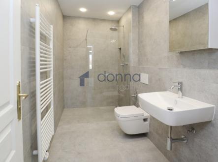 Pronájem bytu, 2+kk, 62 m²