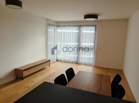 Pronájem bytu, 2+kk, 70 m²