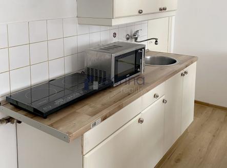 Pronájem bytu, 1+kk, 29 m²