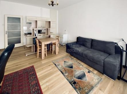 Pronájem bytu, 1+kk, 29 m²
