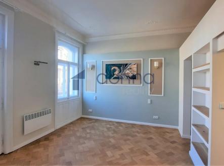 Pronájem bytu, 2+kk, 56 m²