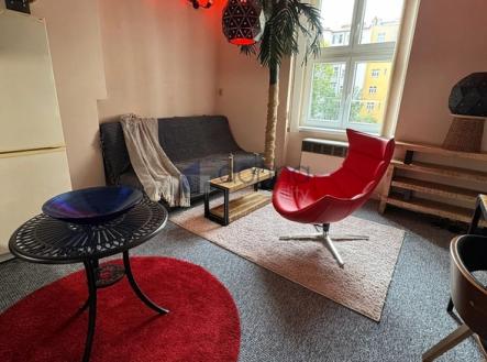 Pronájem bytu, 1+kk, 30 m²