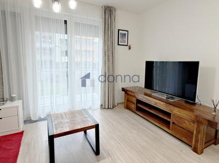 Pronájem bytu, 1+kk, 41 m²