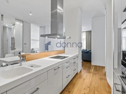 Pronájem bytu, 3+kk, 109 m²