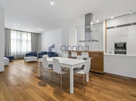 Pronájem bytu, 3+kk, 109 m²