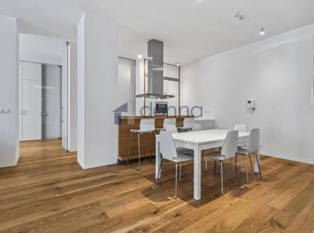 Pronájem bytu, 3+kk, 109 m²
