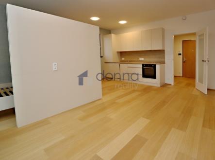 Pronájem bytu, 1+kk, 46 m²