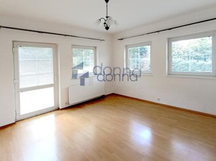 Pronájem domu/vily, 251 m²