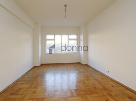 Pronájem bytu, 3+1, 100 m² obrázek