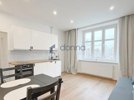 Pronájem bytu, 2+kk, 38 m²