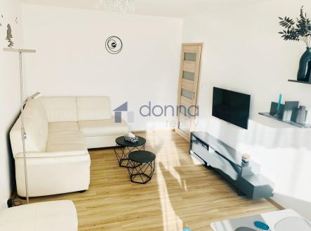 Pronájem bytu, 3+kk, 81 m²