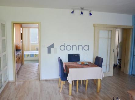 Pronájem bytu, 2+kk, 69 m²