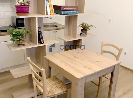 Pronájem bytu, 1+kk, 29 m²