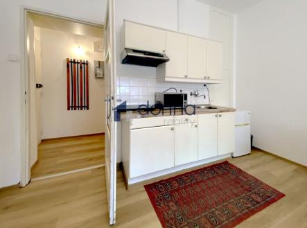 Pronájem bytu, 1+kk, 29 m²