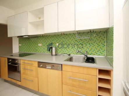 Pronájem bytu, 3+kk, 69 m²