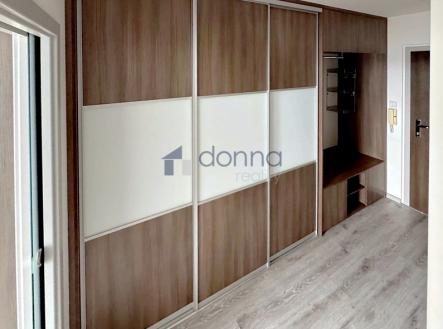 Pronájem bytu, 2+kk, 42 m²