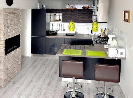 Pronájem bytu, 2+kk, 42 m²