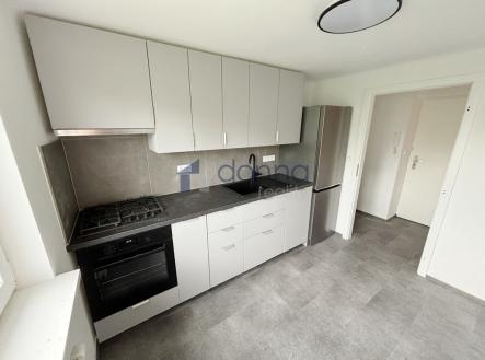 Pronájem bytu, 2+1, 57 m²