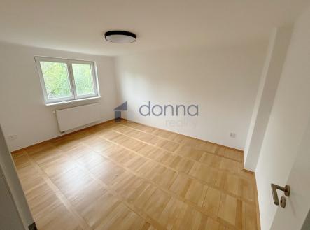 Pronájem bytu, 2+1, 57 m²