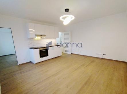 Pronájem bytu, 2+kk, 40 m²