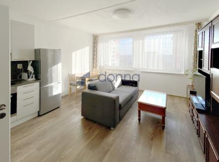 Pronájem bytu, 2+kk, 44 m²