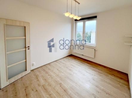 Pronájem bytu, 2+kk, 43 m²